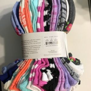 Girls Socks-15 Pair Size 4-10
